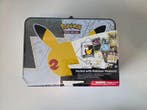 Pokémon - 1 Box - Celebrations Collector Chest - Sword &, Nieuw