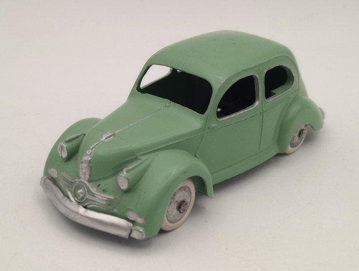 CIJ 1:43 - Modelauto - 3.45 Panhard Dyna, Hobby en Vrije tijd, Modelauto's | 1:5 tot 1:12