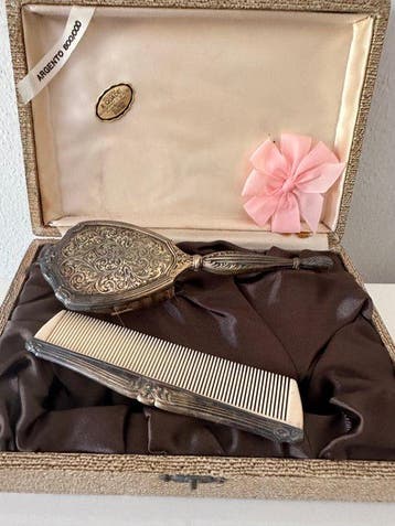 Toiletset (2) - .800 zilver - Doopset voor pasgeborene