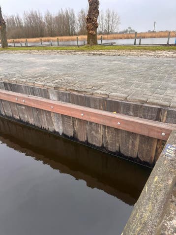 Gebruikte Azobé  Damwand planken hardhout 3 4 5  6cm dik !!!, Gebruikt, Plank, Overige houtsoorten, 50 mm of meer