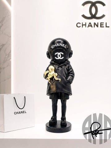 AMA • Pope (1985) - Deep Luxury - Chanel & Banksy