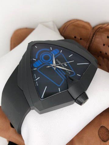 Hamilton - Ventura XXL Bright Dune Limited Edition - Zonder, Sieraden, Tassen en Uiterlijk, Horloges | Heren, Nieuw