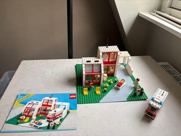 Lego - Classic Town - 6380 - Emergency Treatment Center (St., Nieuw