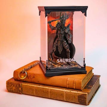 THE LORD OF THE RINGS – SAURON The Dark Lord of Mordor, Nieuw