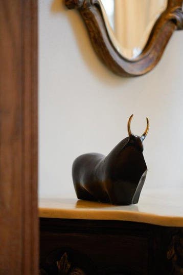 Beeld, No Reserve Price - Abstract Buffalo, Bronze with
