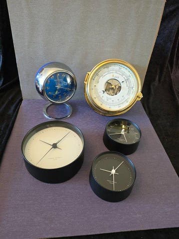 Klok (5) - Georg Jensen and More - Metaal, Plastic, Messing
