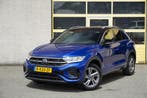 Zakelijke Lease |  Volkswagen T-Roc 1.5 TSI 150PK! R-Line BJ, Gebruikt, Blauw, Overige brandstoffen, Handgeschakeld
