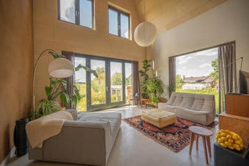 Te huur: Huis Reeweg in Nederhorst den Berg, Nederhorst den Berg, Noord-Holland