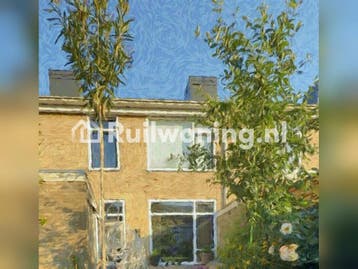 Grote gezinswoning in Groningen (Waterschap Hunze en Aas), Groningen