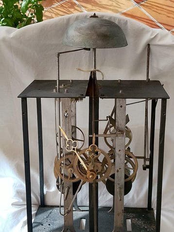 Slingerklok - Messing, IJzer - 1800-1850 - Skeletmechanisme