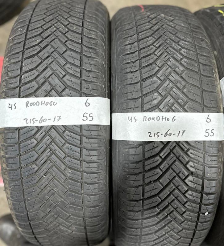 2x 215-60-17 Roadhog All Season 2x 6mm €55 PerBand 215 60 17, Auto-onderdelen, Banden en Velgen, 17 inch, All Season, 215 mm, Personenwagen
