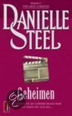 Geheimen 9789024551729 Danielle Steel, Verzenden, Zo goed als nieuw, Danielle Steel