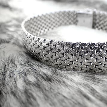 Vintage brede witgouden armband (Schakelarmband), Ophalen of Verzenden, Gebruikt, Goud, Goud