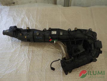 Inlaatspruitstuk BMW F10 3.0D met regelaar 7800088, Verzenden, Gebruikt, BMW