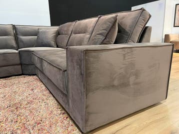 Hoekbank VERONA 340 x 270 cm Eric Kuster VELVET!, Hoekbank, Vierpersoons of meer, 300 cm of meer, Nieuw