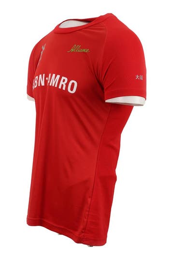 Osaka T-shirt in maat M Rood, Verzenden, Zo goed als nieuw, Overige kleuren, Osaka