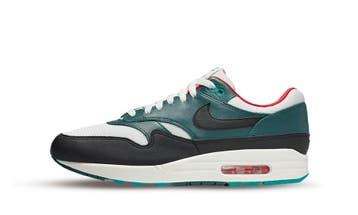 Nike Air Max 1 LeBron James Liverpool F.C., Nieuw