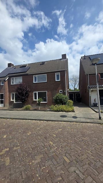 Te huur: Huis Julianalaan in Etten-Leur, Huizen en Kamers, Noord-Brabant, Etten-Leur