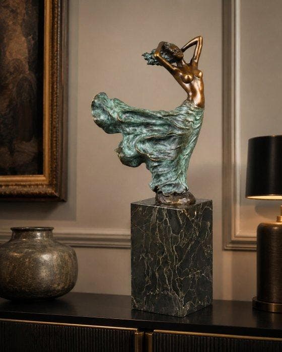 Milo (1910-1978) - After - sculptuur, - “Vrouw in de wind” -, Antiek en Kunst, Kunst | Designobjecten