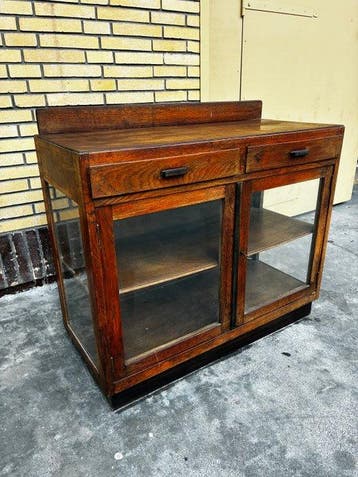 Vitrinekast - Eik - Art Deco Vitrinekast