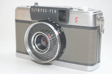 Olympus Pen EE with D.Zuiko 3,5/28mm | Analoge camera, Nieuw