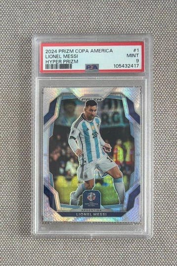 2024 Panini Prizm Lionel Messi #1 Foil, Graded card - PSA 9, Nieuw