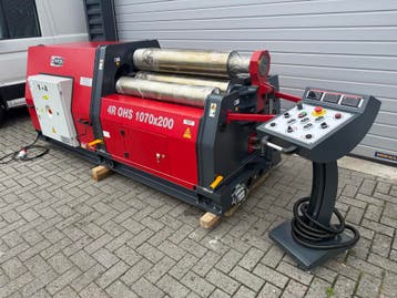 OSTAS 4 rollen hydraulische plaatwals platenwals rollenwals, Zakelijke goederen