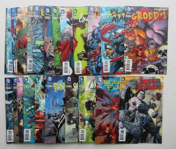 The new 52 ! - 33 holographische covers - 33 Comic - Eerste, Boeken, Nieuw