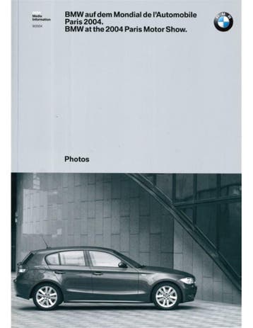 2004 BMW PARIJS HARDCOVER PERSMAP ENGELS, Boeken, Nieuw, BMW, Author