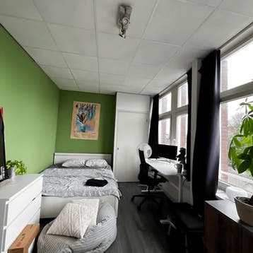 Kamer in Amsterdam gevonden voor €913,- pm, Huizen en Kamers, Huizen te huur, Direct bij eigenaar, Amsterdam, (Studenten)kamer