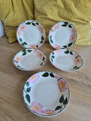 Villeroy & Boch - Bord (5) - Wild-Rose, Wildrose - Porselein
