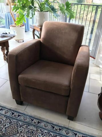 Fauteuil met houten poten - bruin leer, Ophalen of Verzenden, Nieuw, Leer