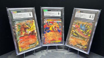 Pokémon - 3 Graded card - Charizard, Mega Charizard Holo,, Nieuw