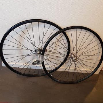 Wielen set 28x1 5/8 extra sterk, Verzenden, Nieuw, KT