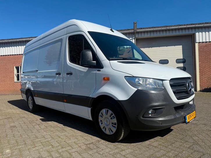 Zakelijke Lease |  Mercedes-Benz Sprinter 316 2.2 CDI L2H2 e, Auto's, Bestelauto's, Onderhoudsboekje, Lease, Automaat, Wit, Mercedes-Benz