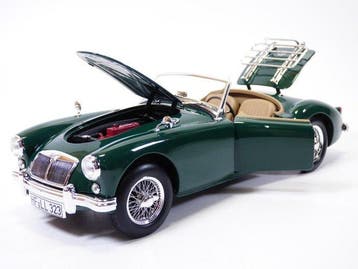 Norev 1:18 - Model cabriolet - MG MGA Roadster 1955 BRG, Nieuw