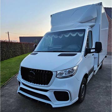 Voorbumper voor mercedes sprinter w907 2019+ zwarte grill, Nieuw
