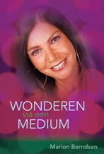 Wonderen via een medium 9789077247877 M. Berndsen, Verzenden, Gelezen, M. Berndsen