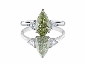 Ring - 14 karaat Witgoud - 2.30ct. tw. Groen Diamant (Fancy, Nieuw