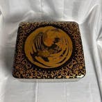 Antieke Kaga maki-e houten lakdoos - Gouden Feniks en