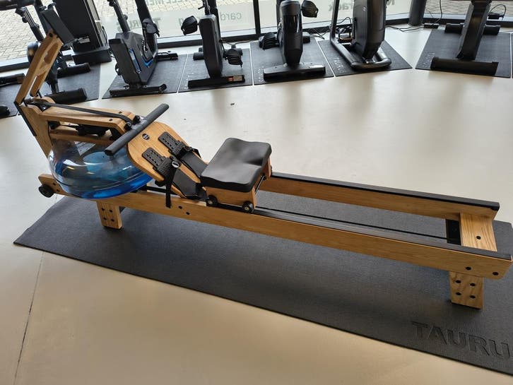 WaterRower Roeitrainer Eiken Performance, Sport en Fitness, Fitnessapparatuur