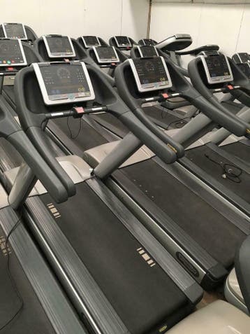Treadmill  -Elliptical -Strength machines Technogym DISCOUNT, Sport en Fitness, Ophalen of Verzenden, Zo goed als nieuw, Benen
