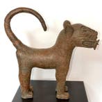 sculptuur, Sculpture, Panthère en Bronze – Art Royal Bénin /