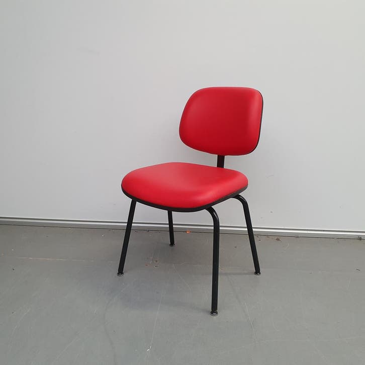 Ahrend Cirkel retro stoel - rode skai, Verzamelen, Retro, Ophalen of Verzenden