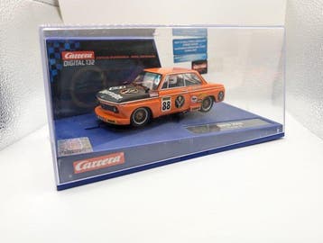 Carrera modelauto - BMW - BMW 2002 Tuner 3 (Jägermeister), Nieuw