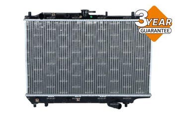 Radiateur o.a: Mazda, 323 (BF), 323 (BG) - 323 C (BG13, 83), Ophalen of Verzenden, Nieuw, Mazda