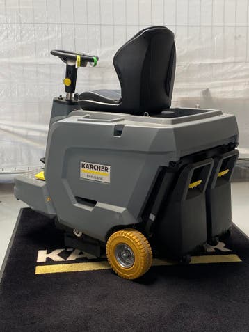 Kärcher KM 85/50 R Bp (Gereviseerd), Tuin en Terras, Veegmachines, Zo goed als nieuw, Kärcher