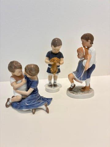 Bing & Grondahl - sculptuur, Children - 18 cm - Porselein -, Antiek en Kunst