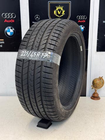 1 stuk 225/45R17 inch All-Seasons band Vredestein Quatrac, Gebruikt, 17 inch, All Season, Band(en)