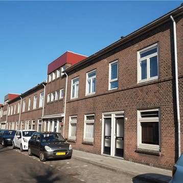 Huis in Schiedam gevonden voor €764,- pm, Huizen en Kamers, Huizen te koop, Schiedam
